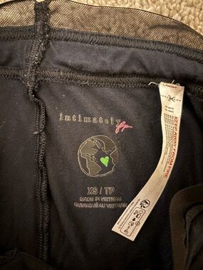 Free People intimately Fitted Black Leggings with Mesh Detail